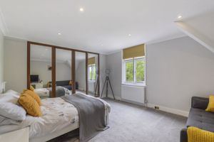 Photo 18- click for photo gallery